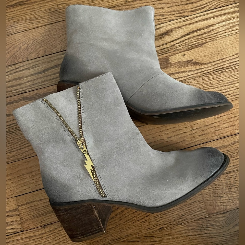 Betsey Johnson leather boots size 9.5